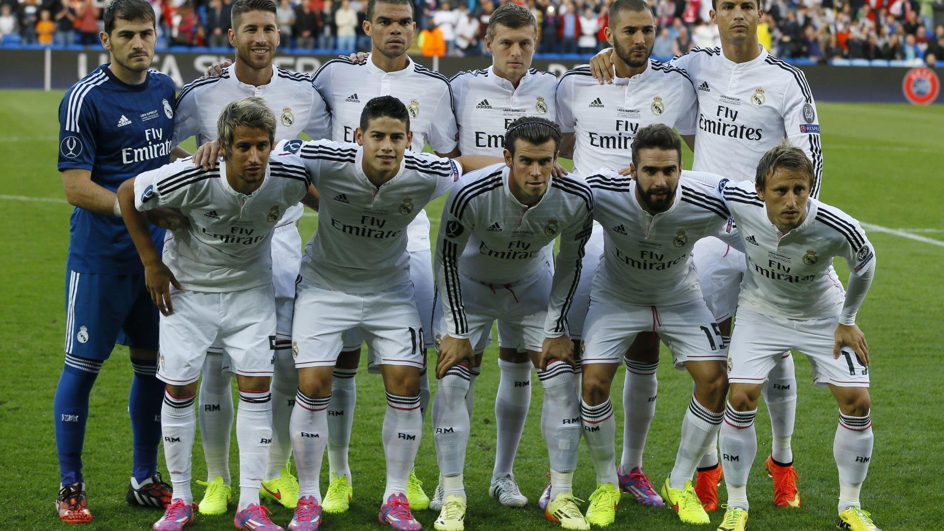 开云体育-一记三分，两种命运，布克的压哨绝响与国王的唯一性悲剧